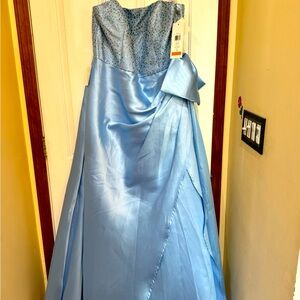 Brand New With Tags, Colors Dress 2971 Size 18